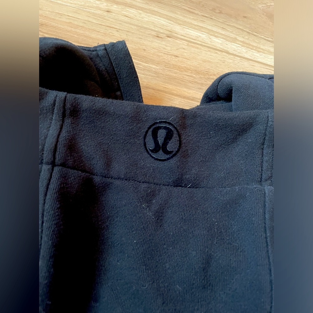 RARE Lululemon Scuba IV Full-Zip - Picture 8 of 14